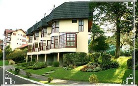 Vista Real Residence